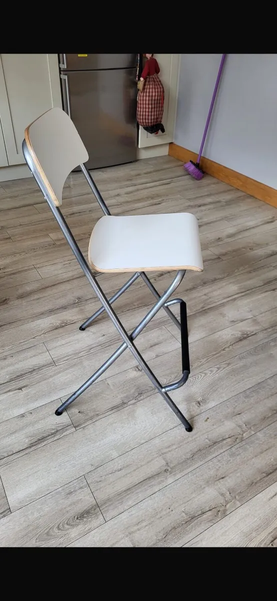 High stools