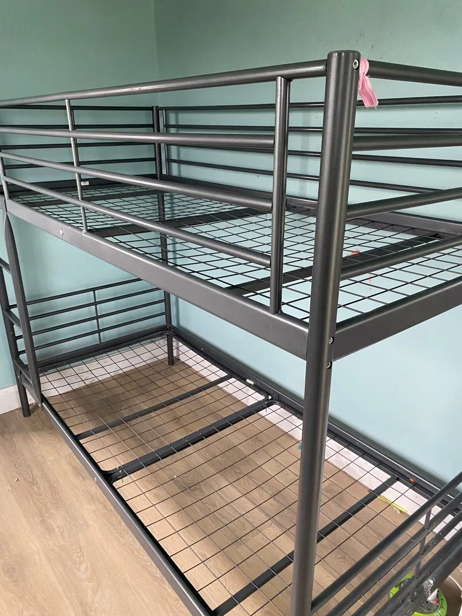 Single bunk bed - Image 1