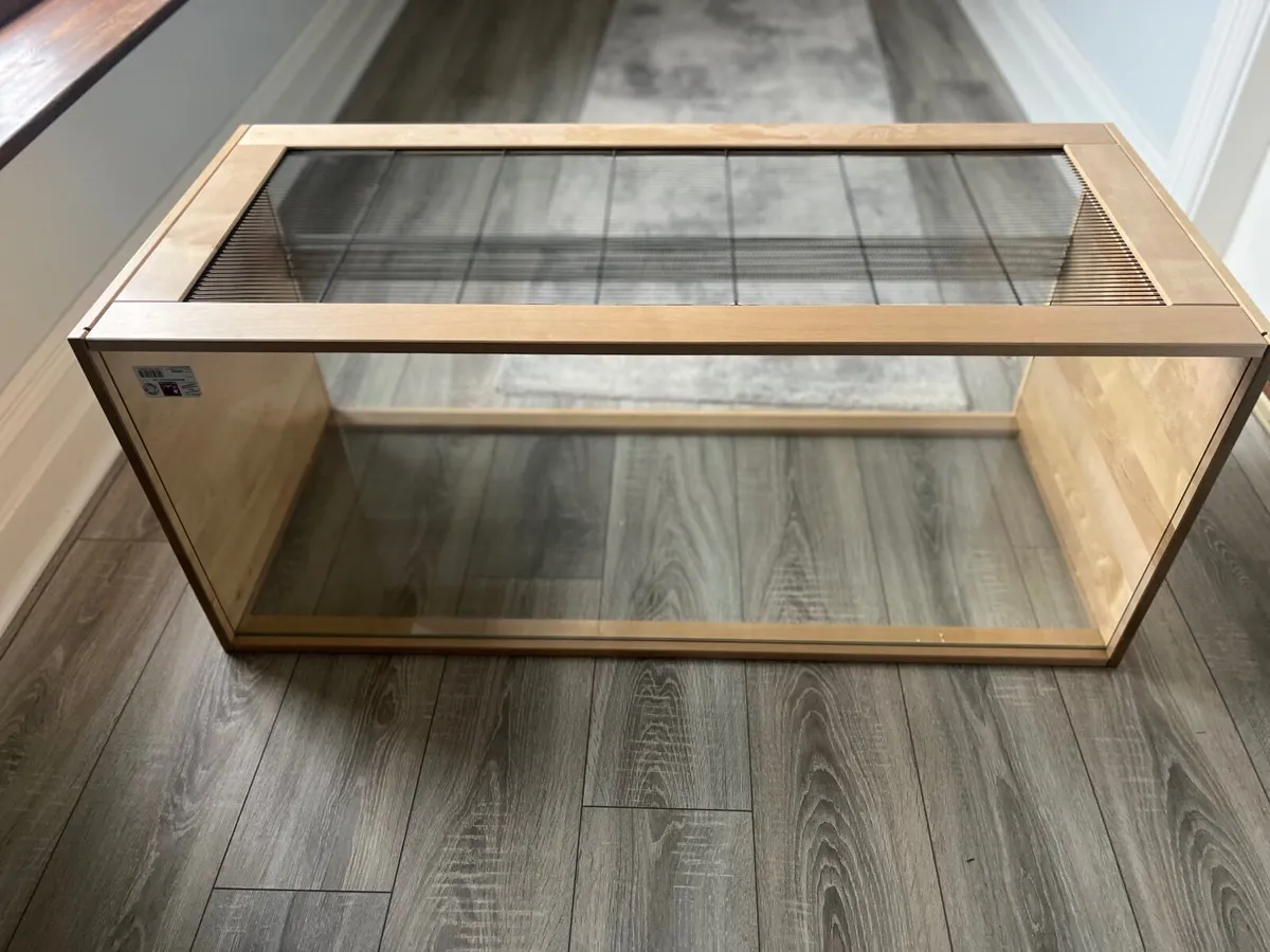 Small animal or reptile enclosure - Image 3