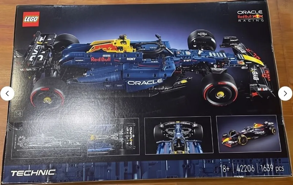 LEGO Technic Oracle Red Bull Racing RB20 F1 Car (Set 42206) - Brand New & Sealed - Image 3