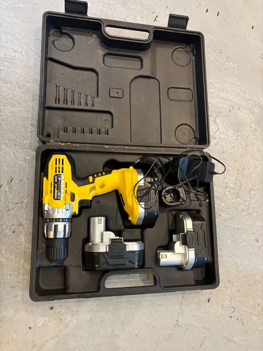 POWERPLUS 18V CORDLESS DRILL SET - FOR SALE - Image 3