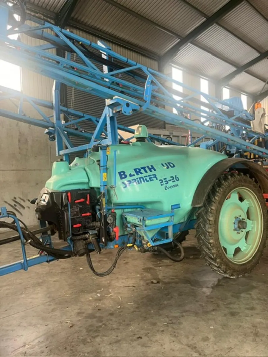 Berthoud Sprinter 2600 Ltr trailed Sprayer - Image 1