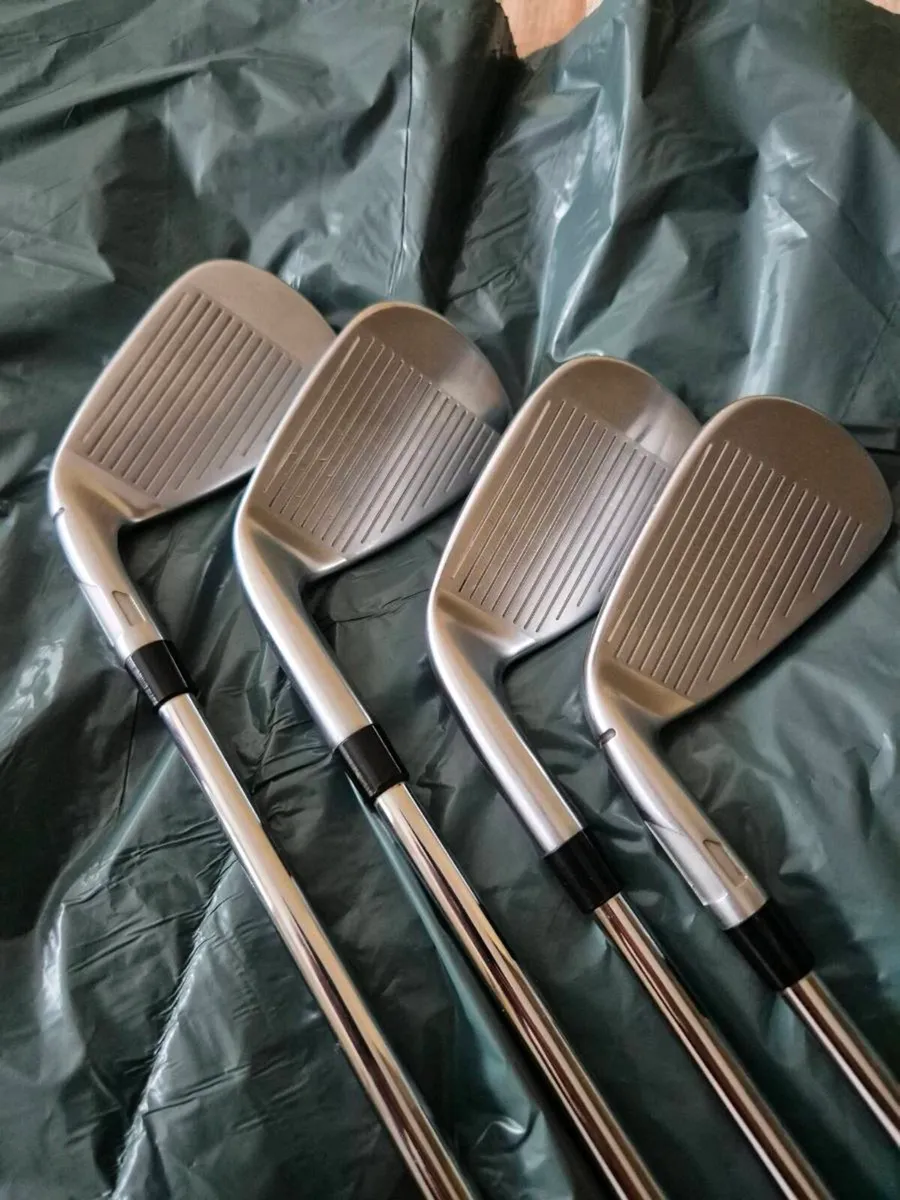 Taylormade Irons - Image 1