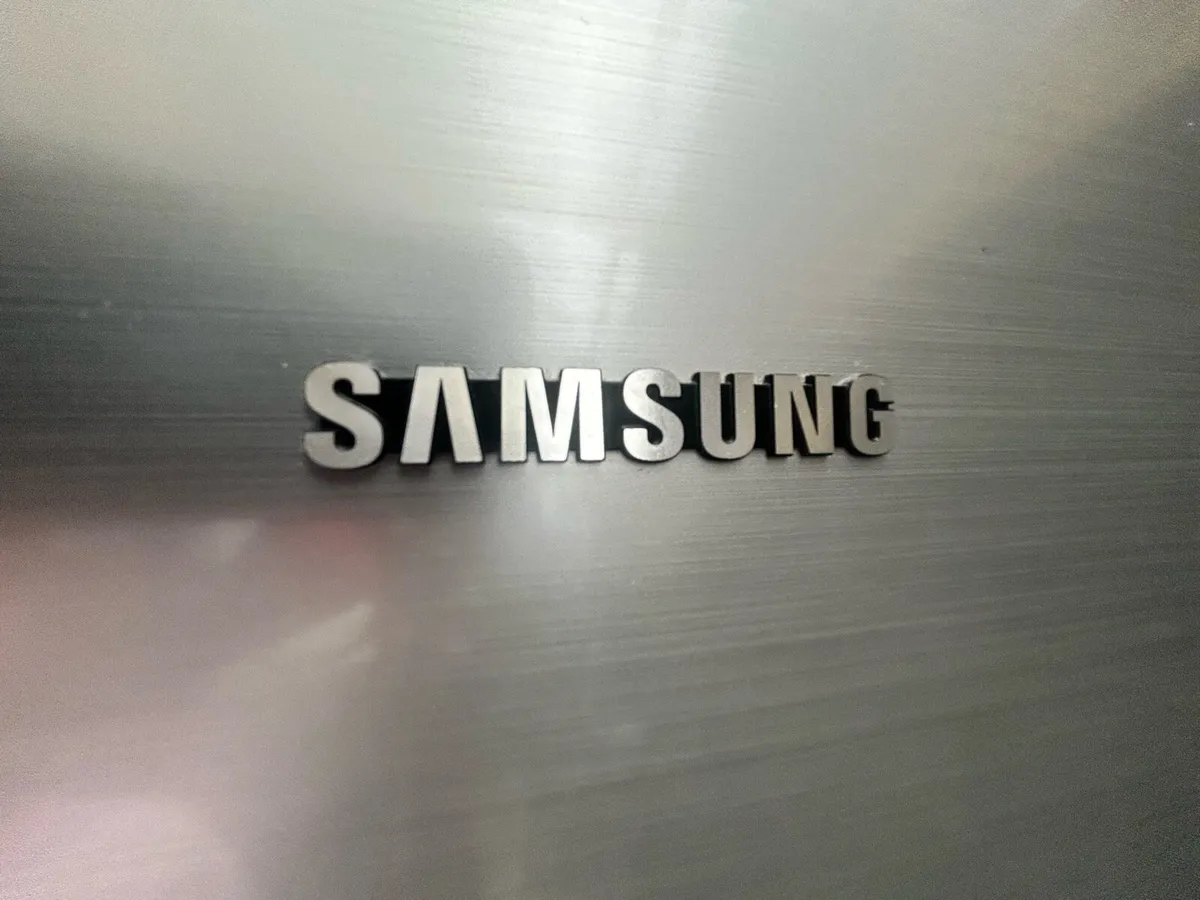Samsung fridge - Image 2
