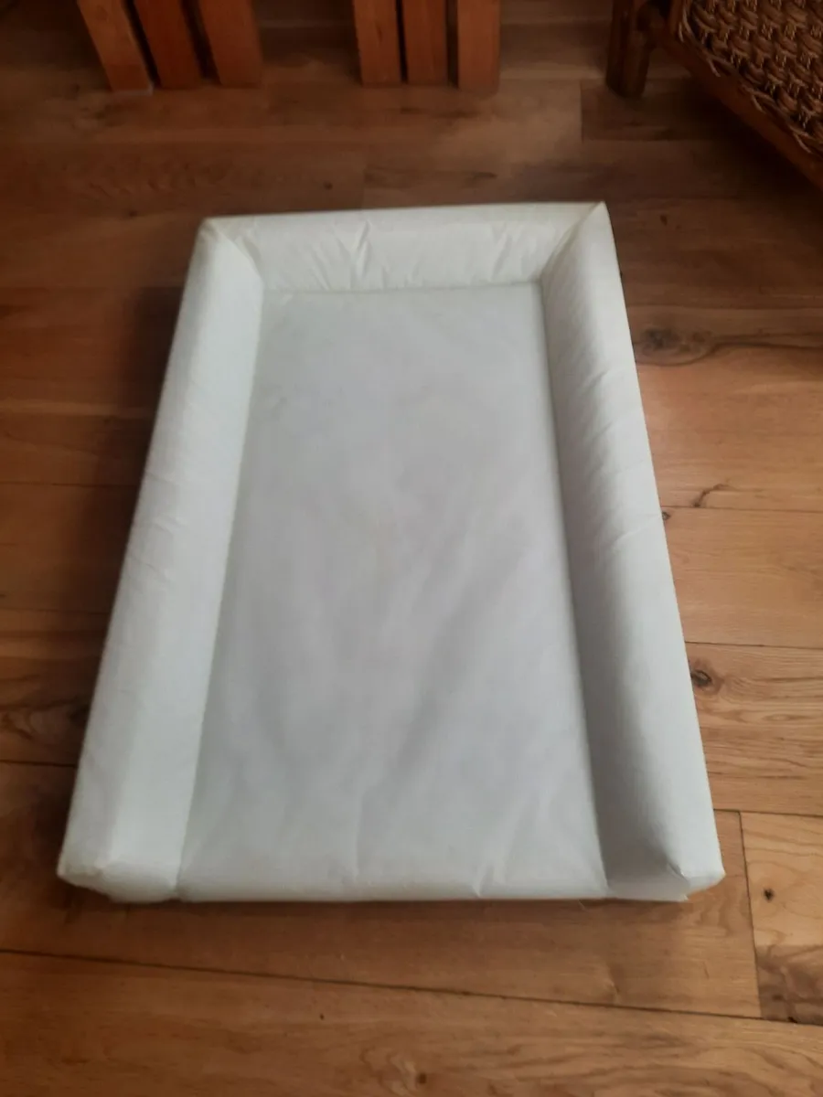 Baby changing mat