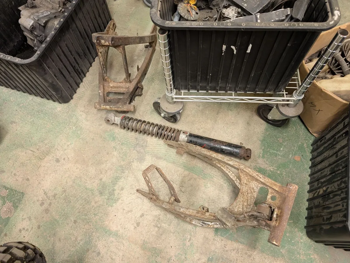 YAMAHA Dt 175 mx and 125 parts - Image 4
