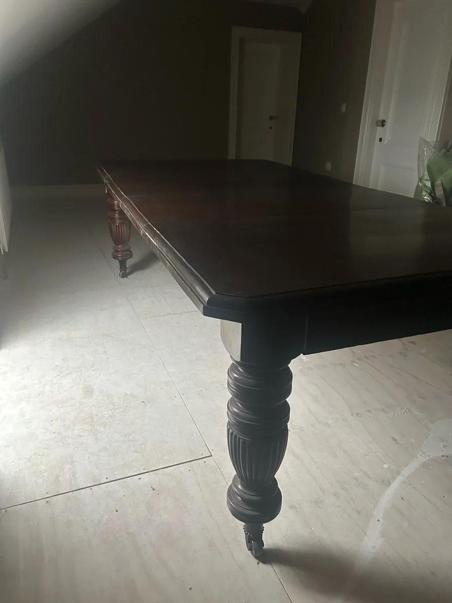 Antique table - Image 3