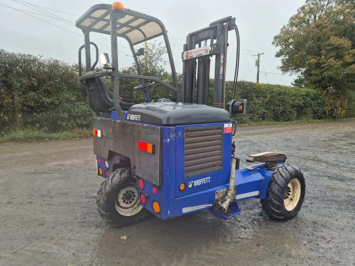 Moffett Forklift - Image 2
