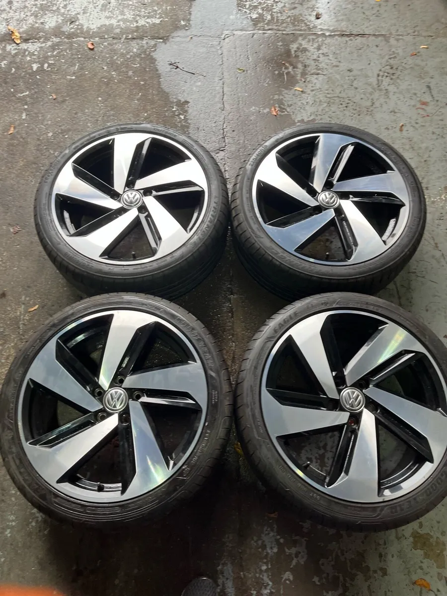 18’ Genuine VW Golf Caddy 5x112 alloy wheels - Image 1