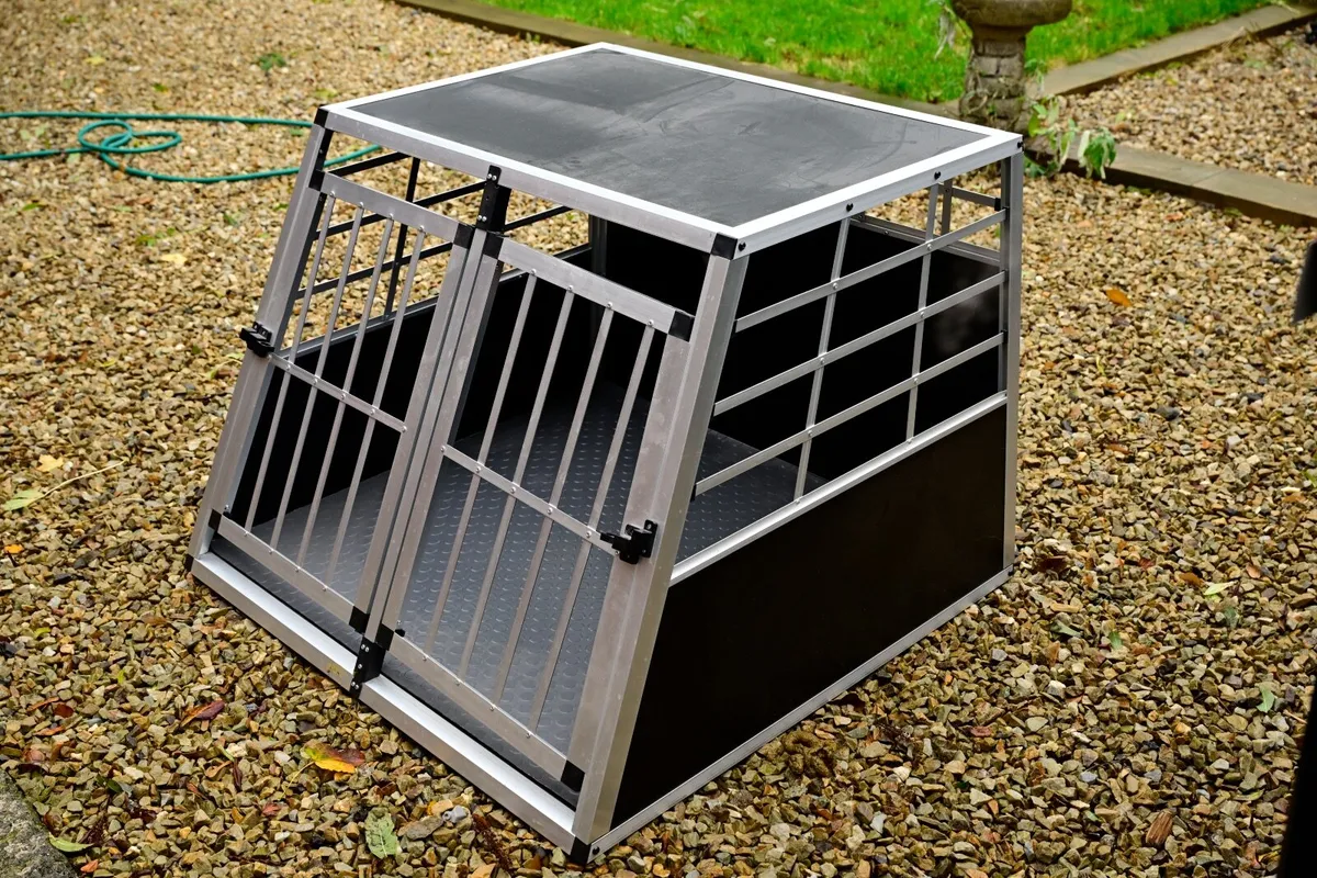 Dog Kennel - Image 1