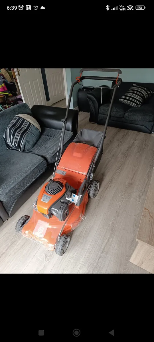 Husqvarna lawnmower - Image 1