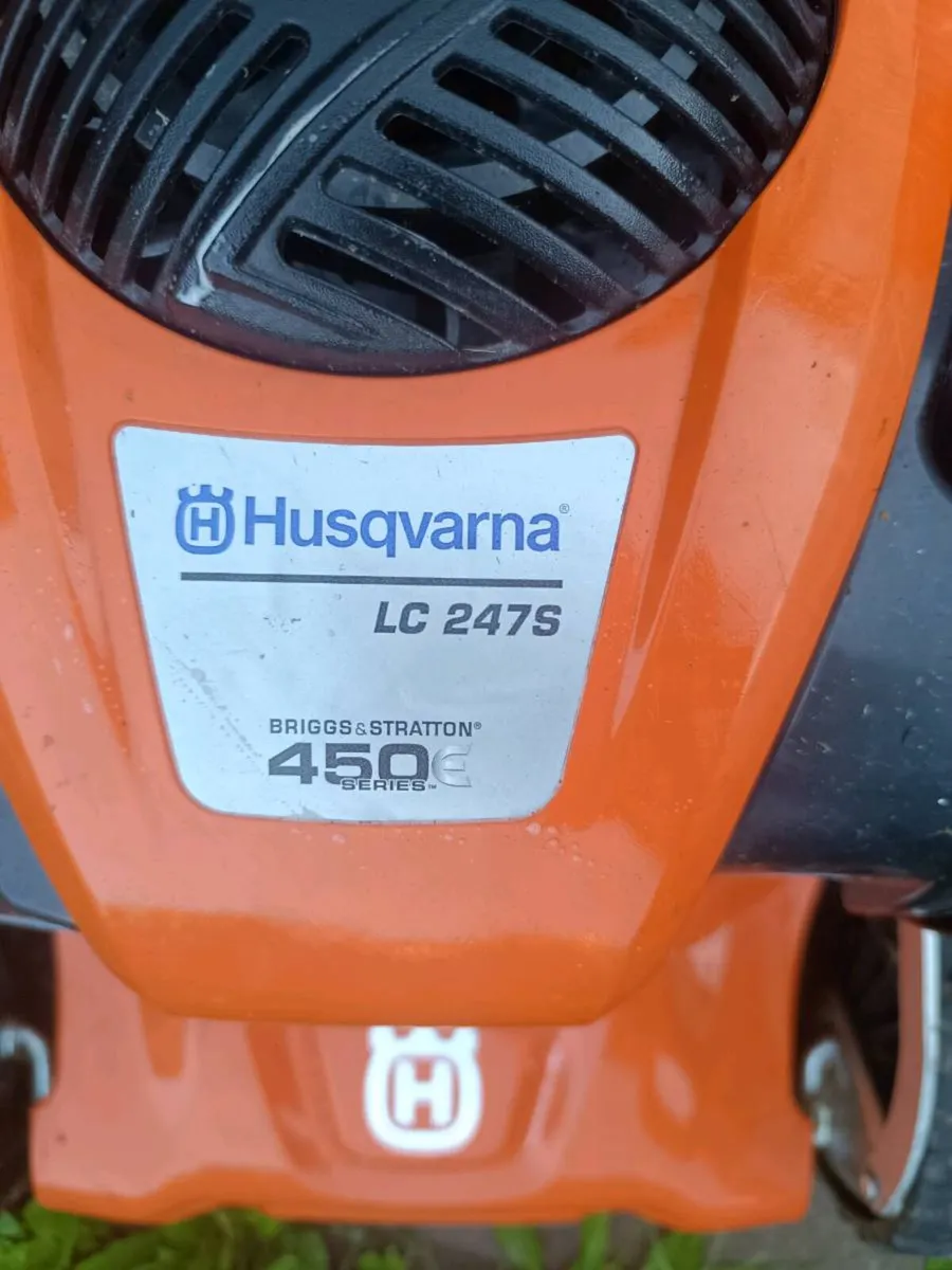 Husqvarna lawnmower - Image 4