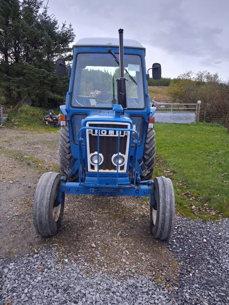Ford 4600 - Image 2