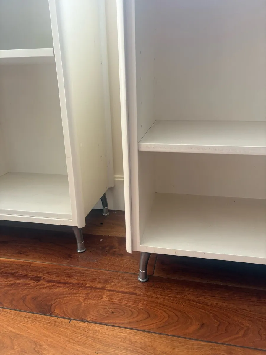 Sideboard - Image 4