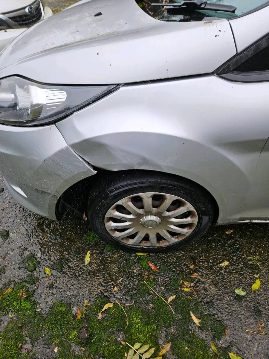 Ford fiesta 1.4 diesel - Image 4