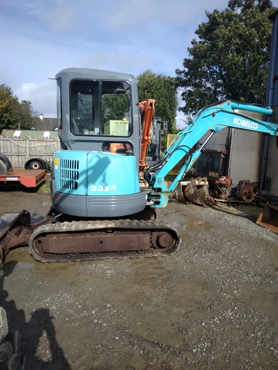 Kobelco Digger sk30sr - Image 2