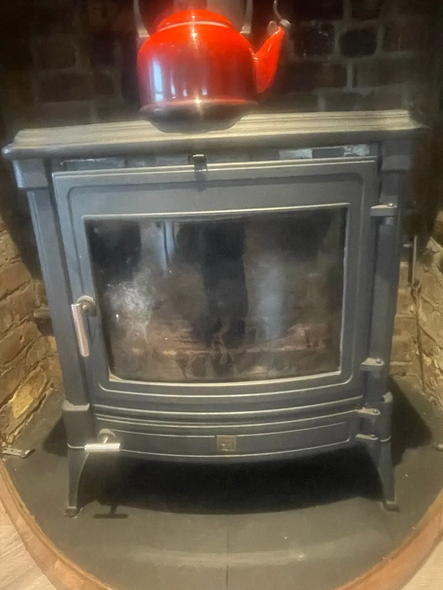 Nestor Martin stove - Image 1