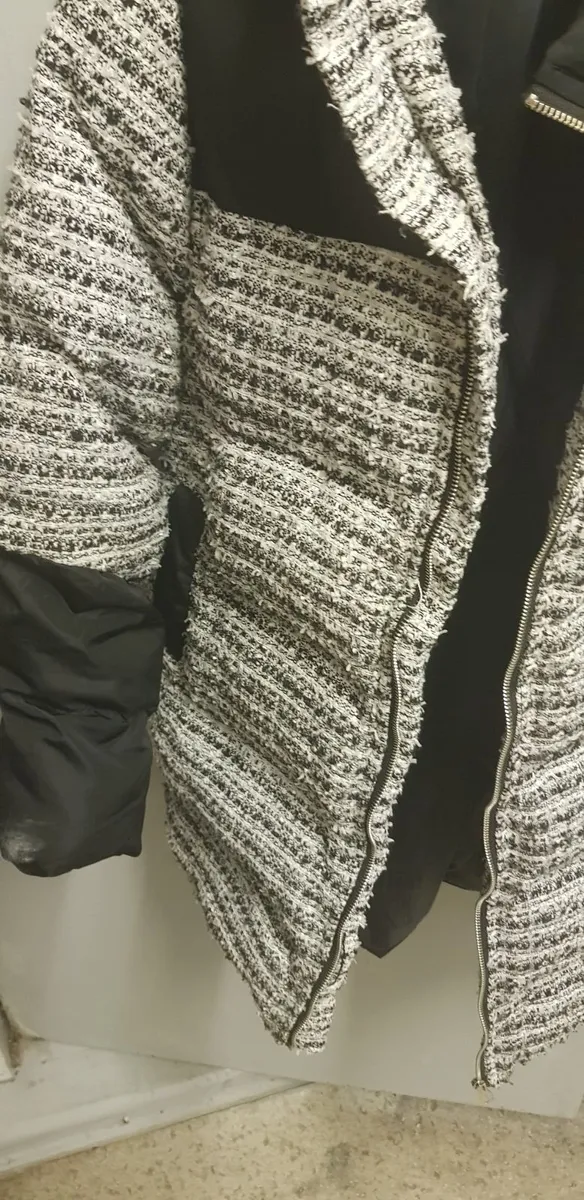 Winter coat sz 14/16 - Image 3