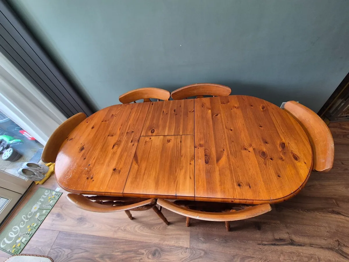 Kitchen table - Image 3