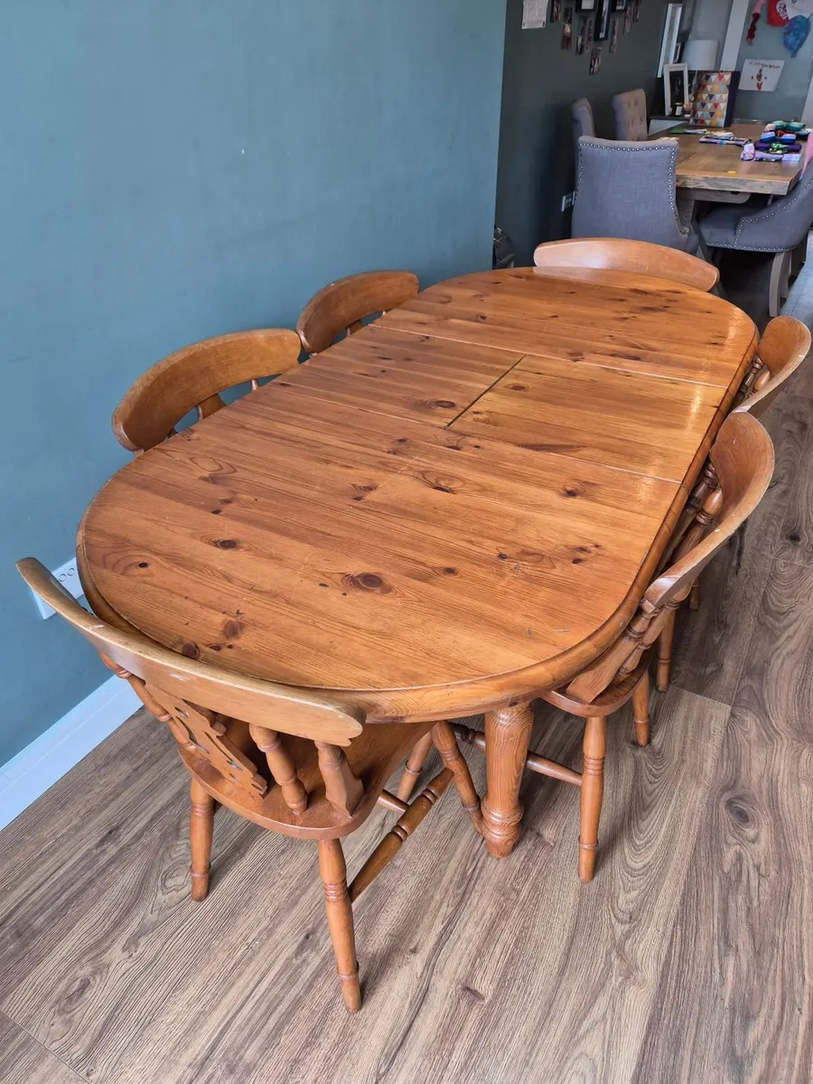 Kitchen table - Image 2