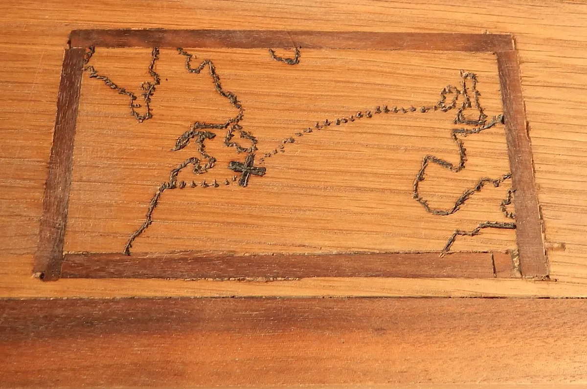 Hand Crafted & Carved Wooden Artwork of Titanic - Image 3