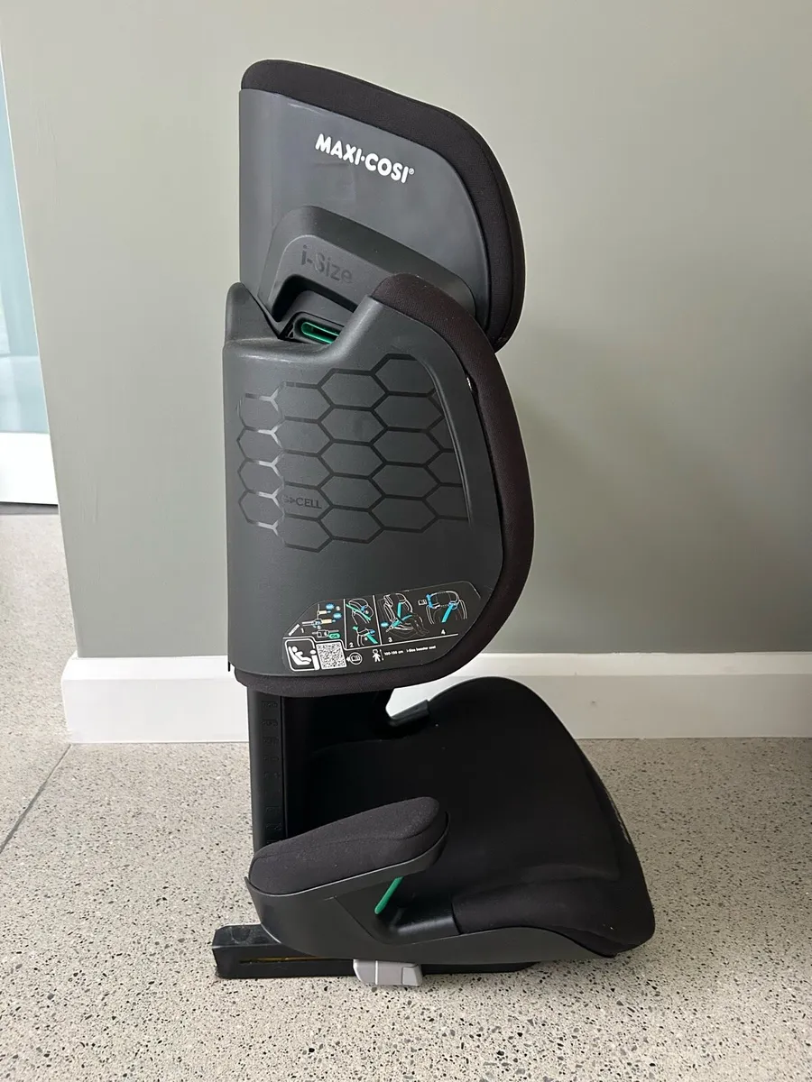 Maxi-Cosi RodiFix R i-Size ISOFIX Car Seat – Black - Image 3