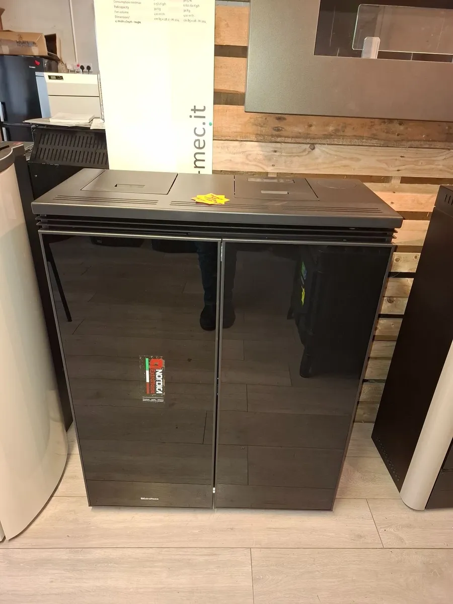 19.4 kw wood pellet slim  boiler stove 2026 model - Image 2