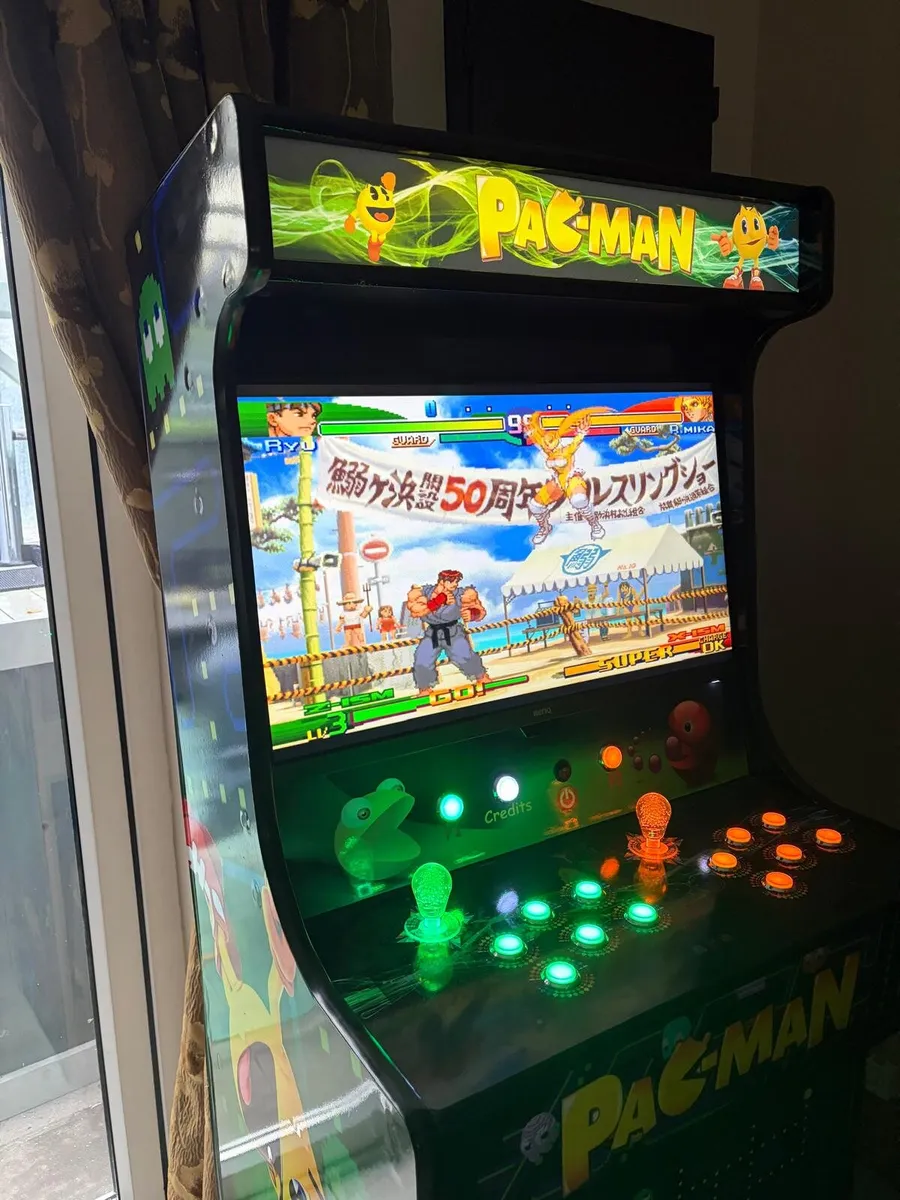 Custom made arcade game - Image 1
