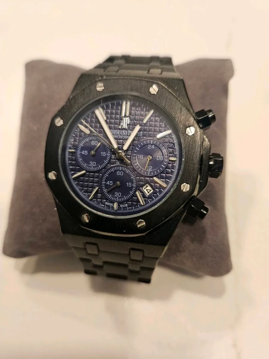 AP royal oak Chronograph - Image 1