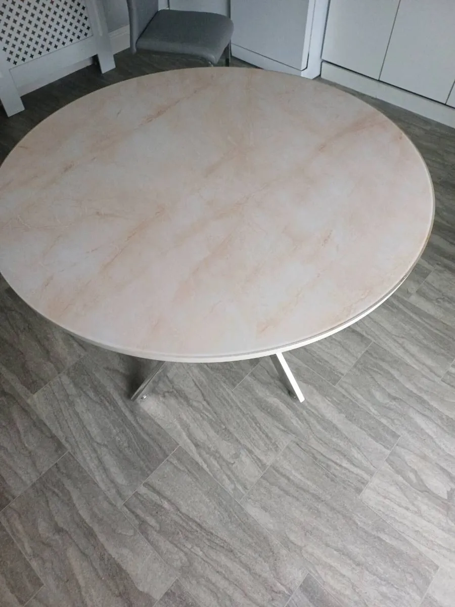 Kitchen Table - Image 1