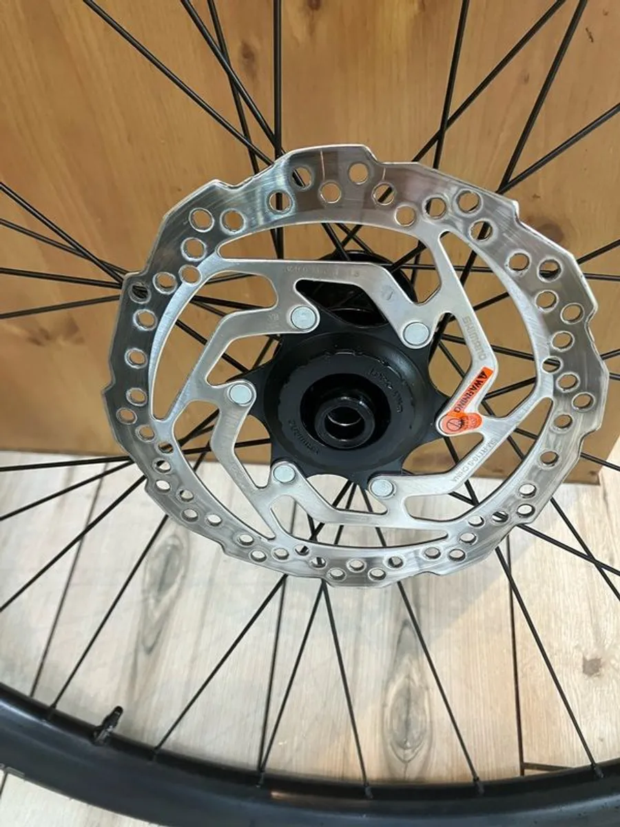 Alex rims 700 x 32 mm tyres, rotors 160mm - Image 2
