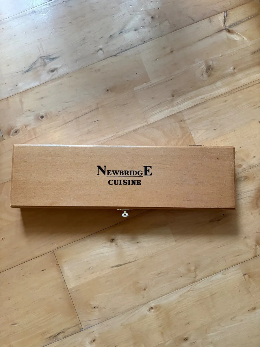 Newbridge cuisine  craving knife & fork set - Image 3