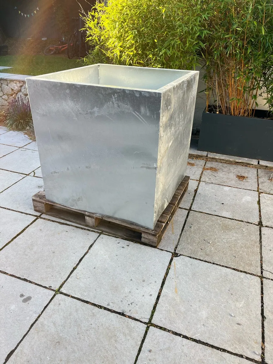 Custom Galvanised Steel Planter 1m Sq - Image 4