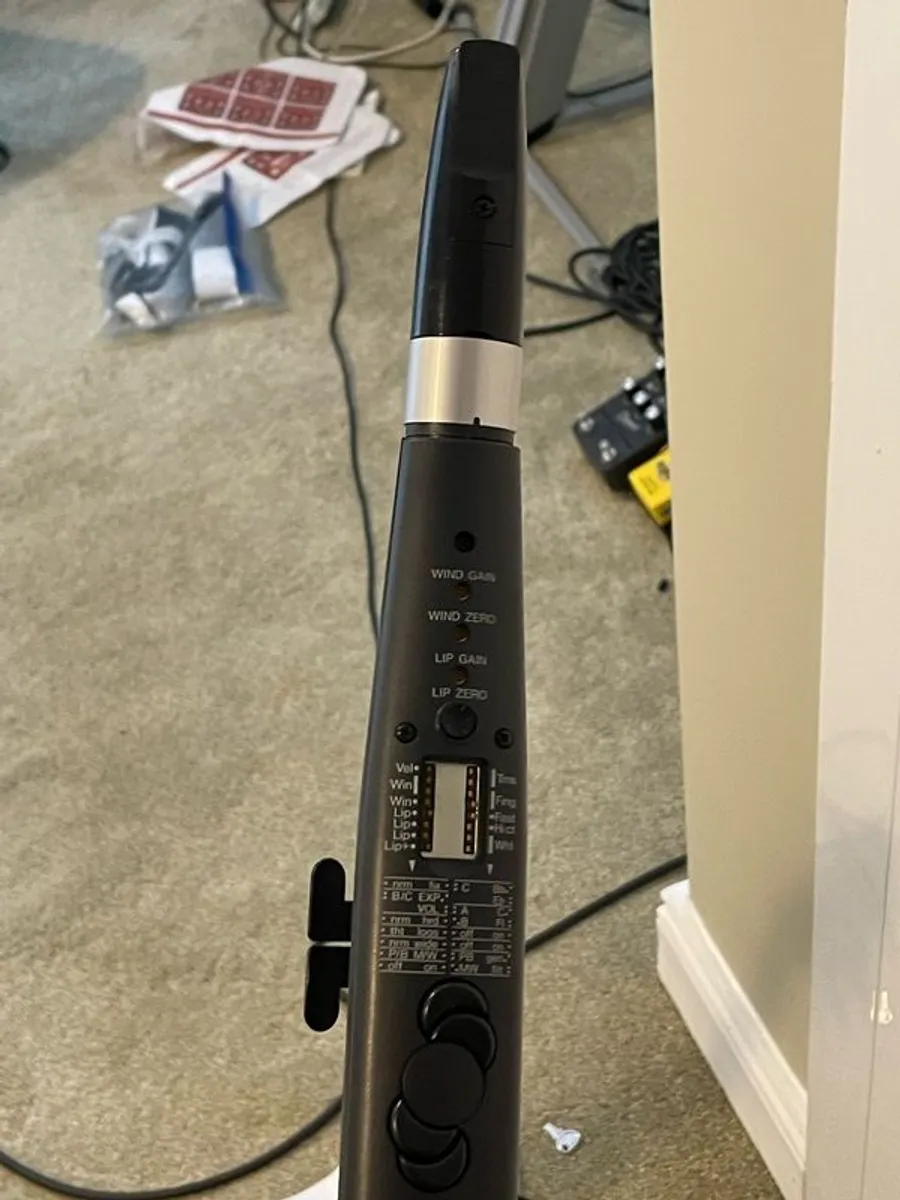 Yamaha WX 5 Yamaha VL70 M - Image 4
