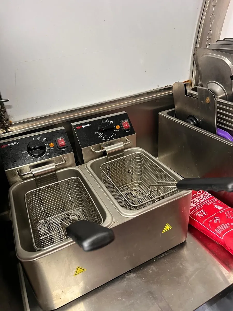 mobile catering trailer - Image 4
