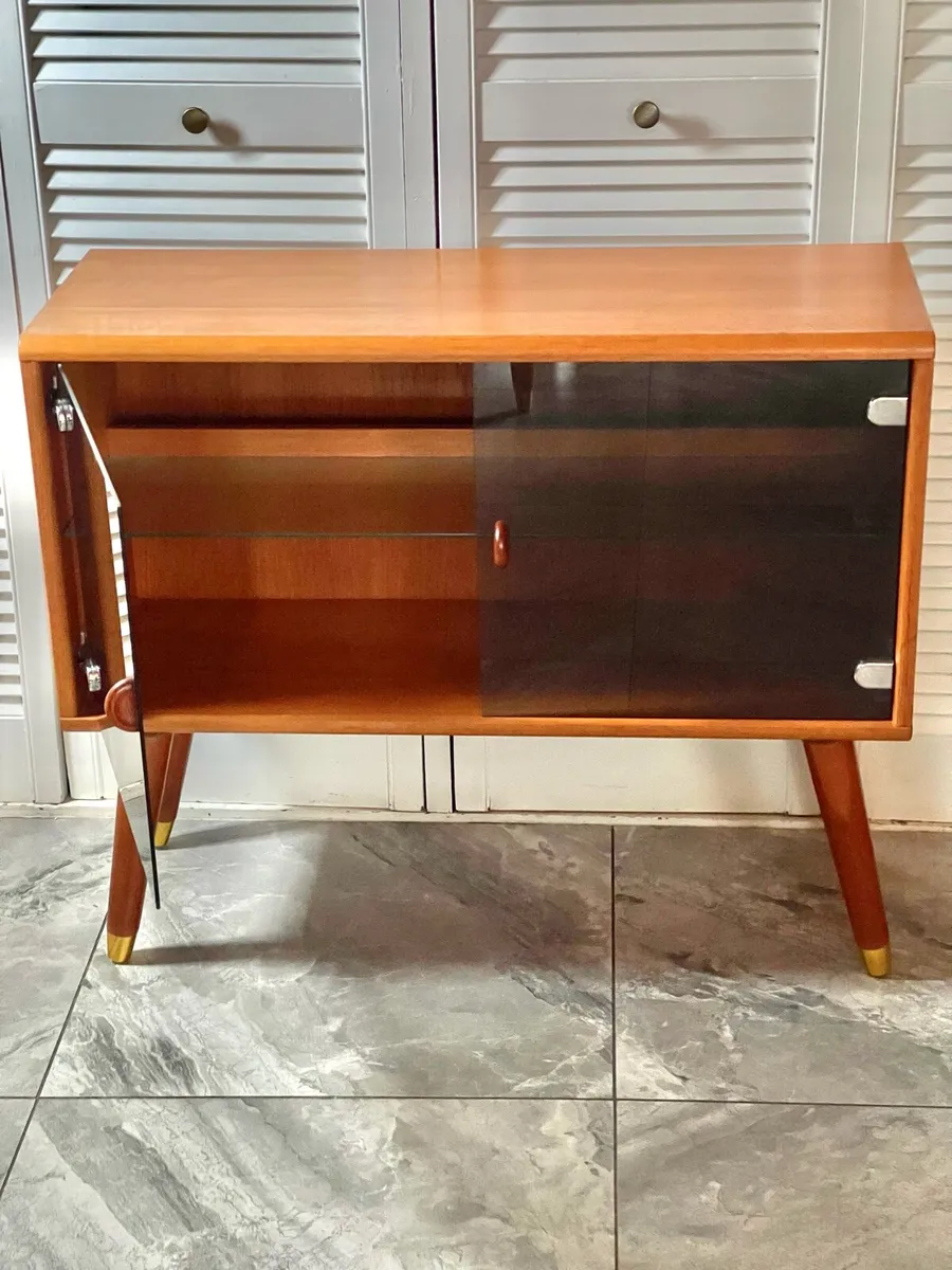 Mid century Danish cab - Image 2