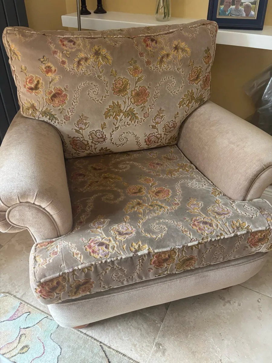 Vintage couch - Image 3