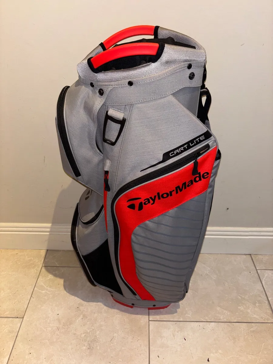 New TaylorMade Golf Bag - Image 3