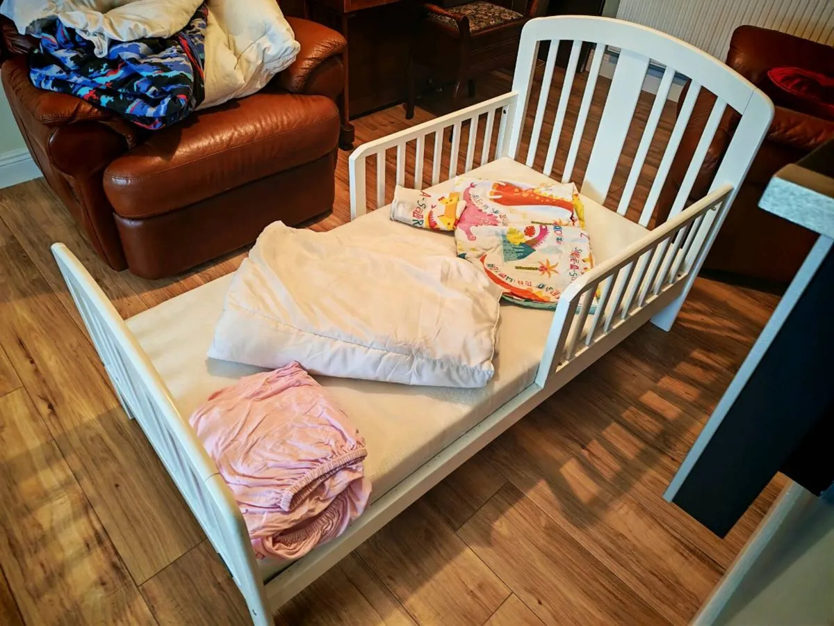 Toddler Bed - Image 4