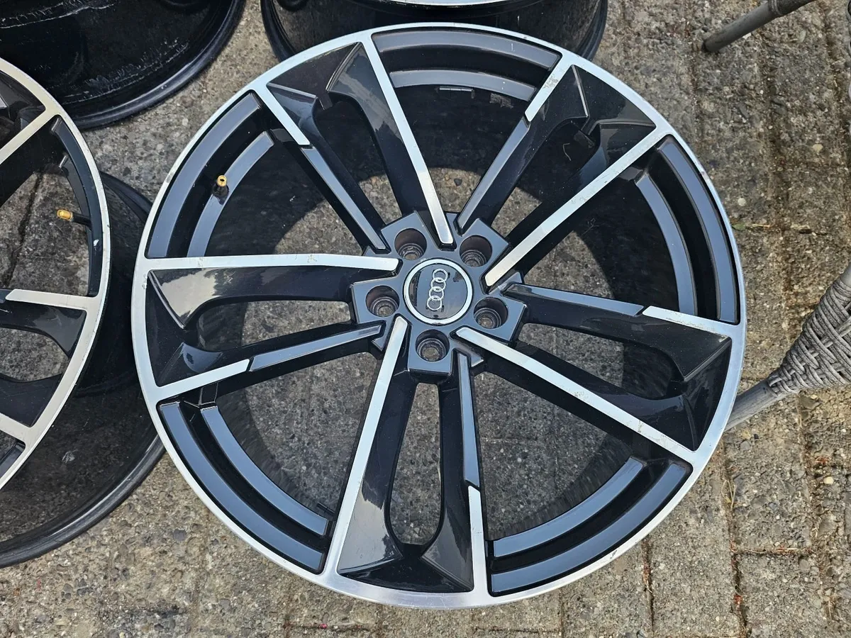 20" Audi alloys - Image 4