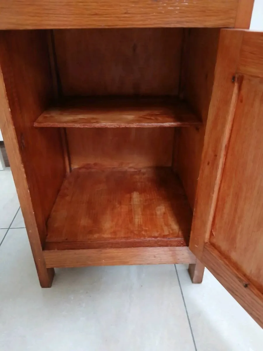 BEDSIDE CABINET - Image 3