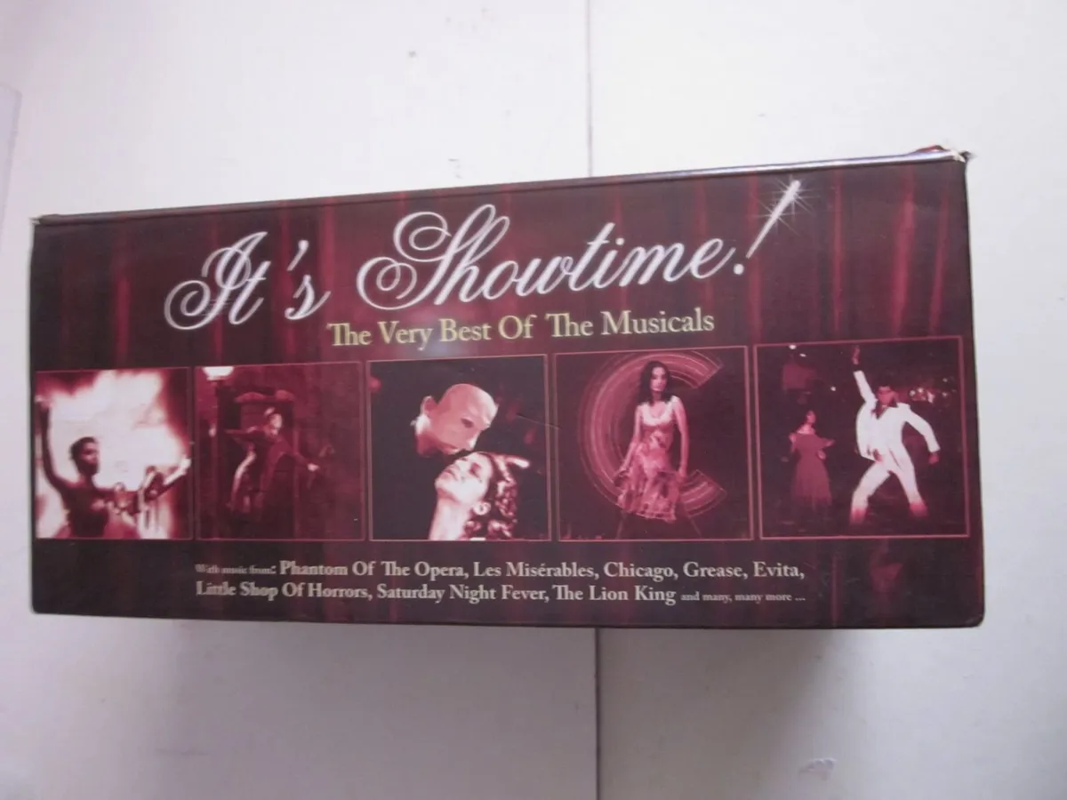It's Showtime The very best of the Musicals 12 CD - Image 1