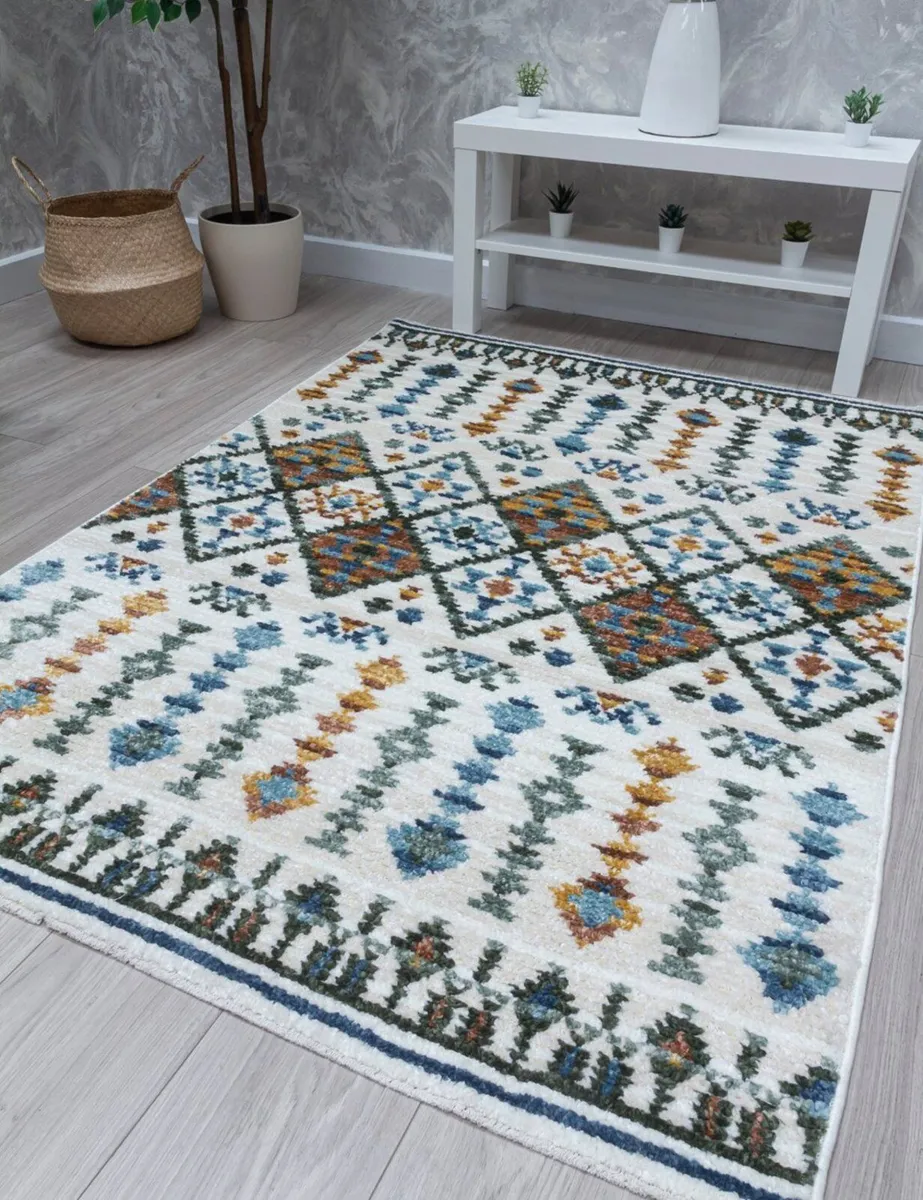 Atlas Rug 160 x 230cm - Free Delivery - Image 2