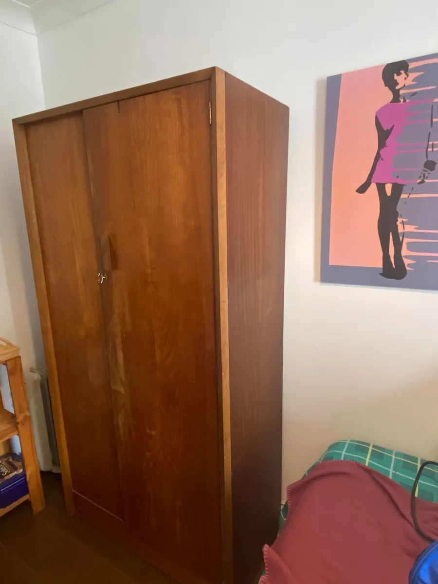Original 1960s Wardrobe - Image 2