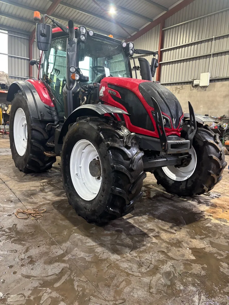 Valtra n124 - Image 2