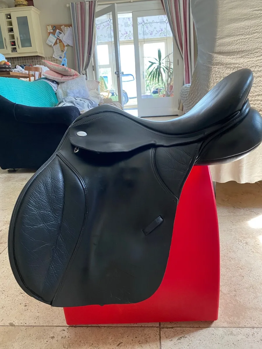 Thorowgood saddle - Image 1