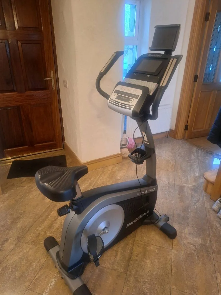 Exercise bike - Image 1