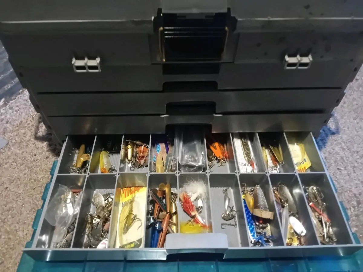 Vintage fishing lures - Image 4