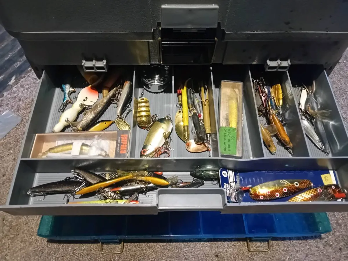 Vintage fishing lures - Image 1