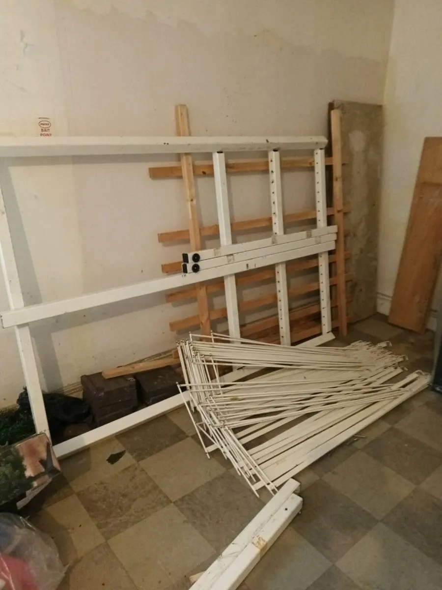 Rug Display Rack - Image 1
